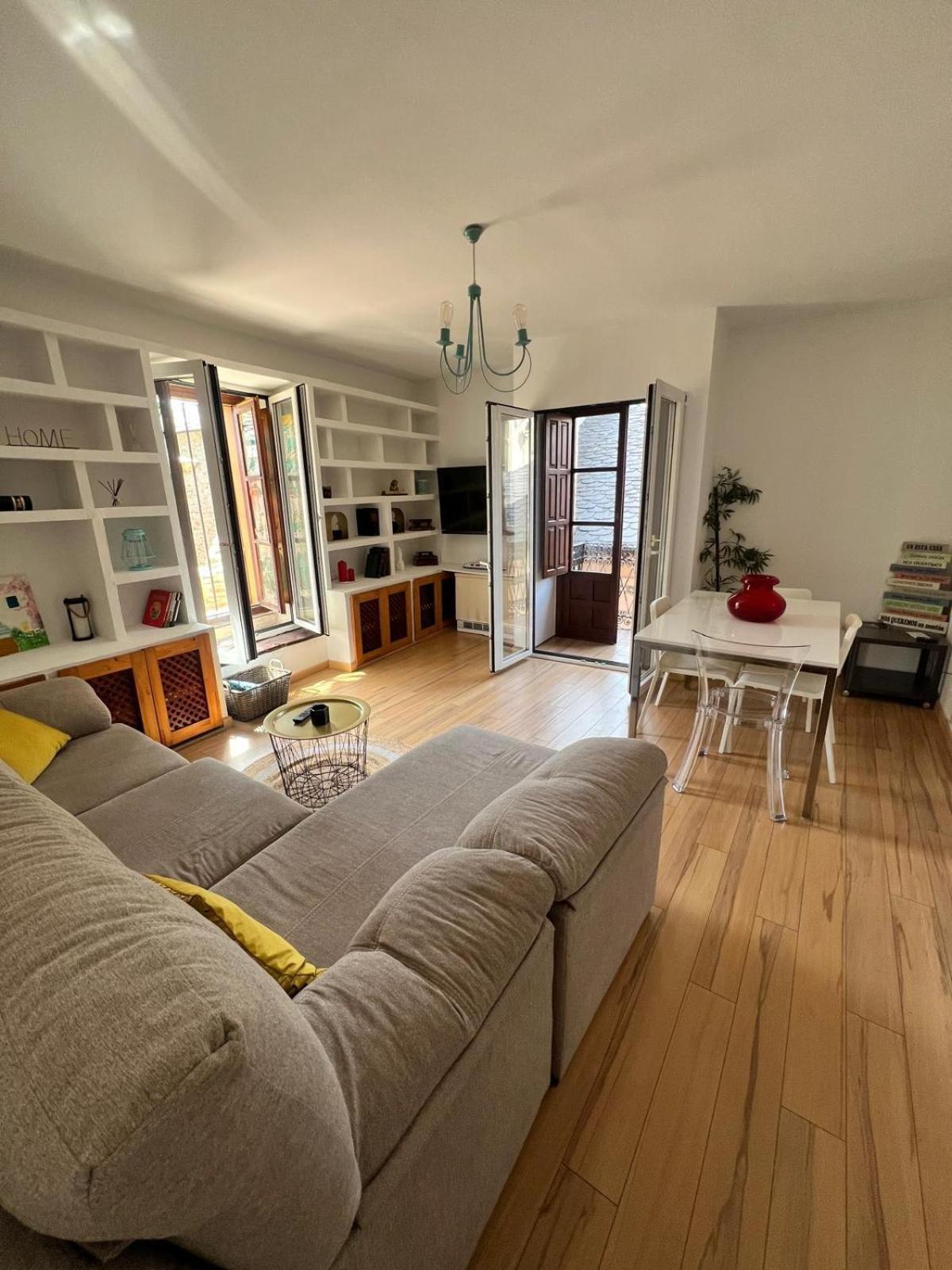 Ferienwohnung La Torre Del Reloj Ponferrada Zimmer foto